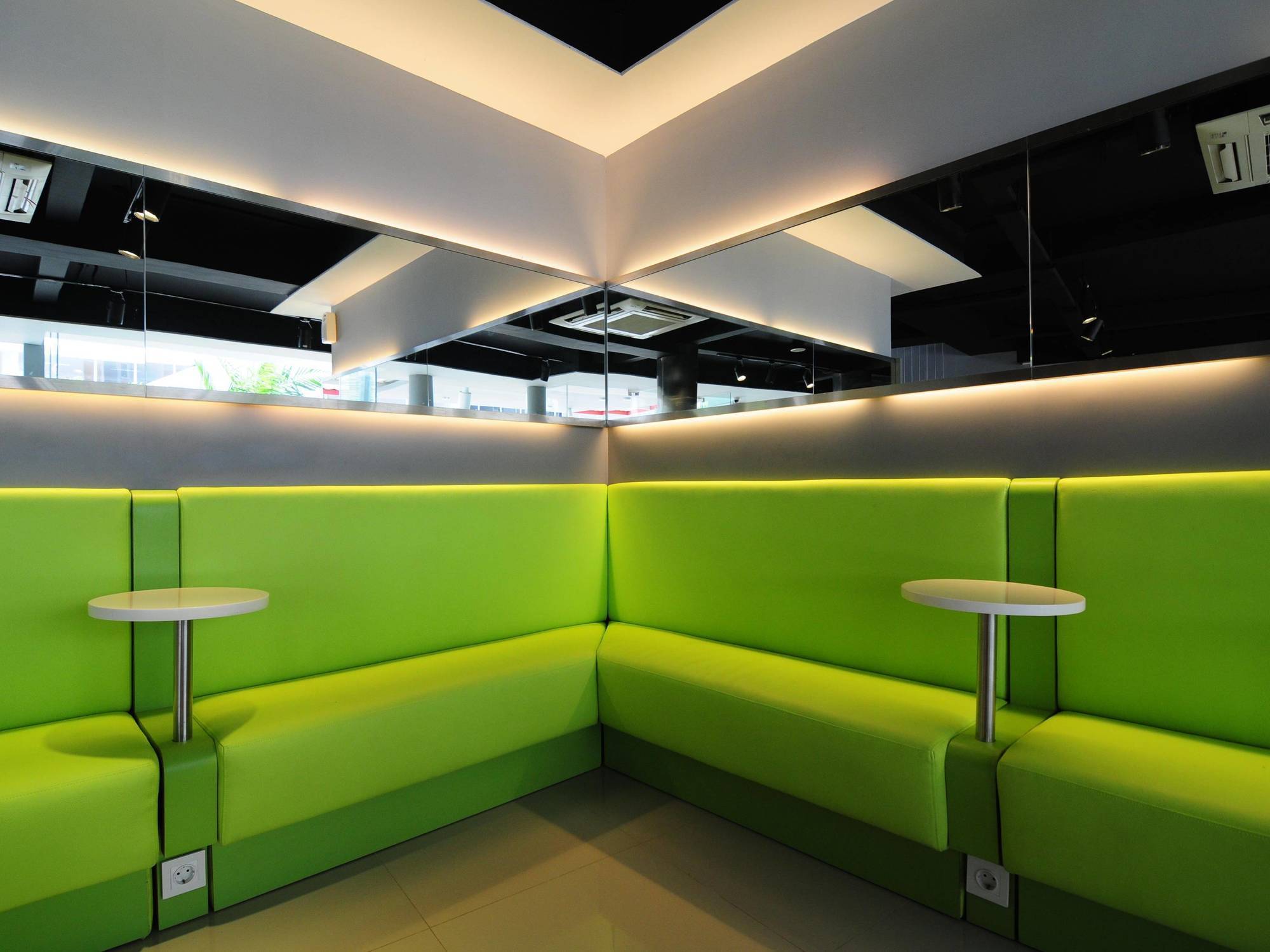 Swift Inn Aeropolis Airport Tangerang Eksteriør bilde