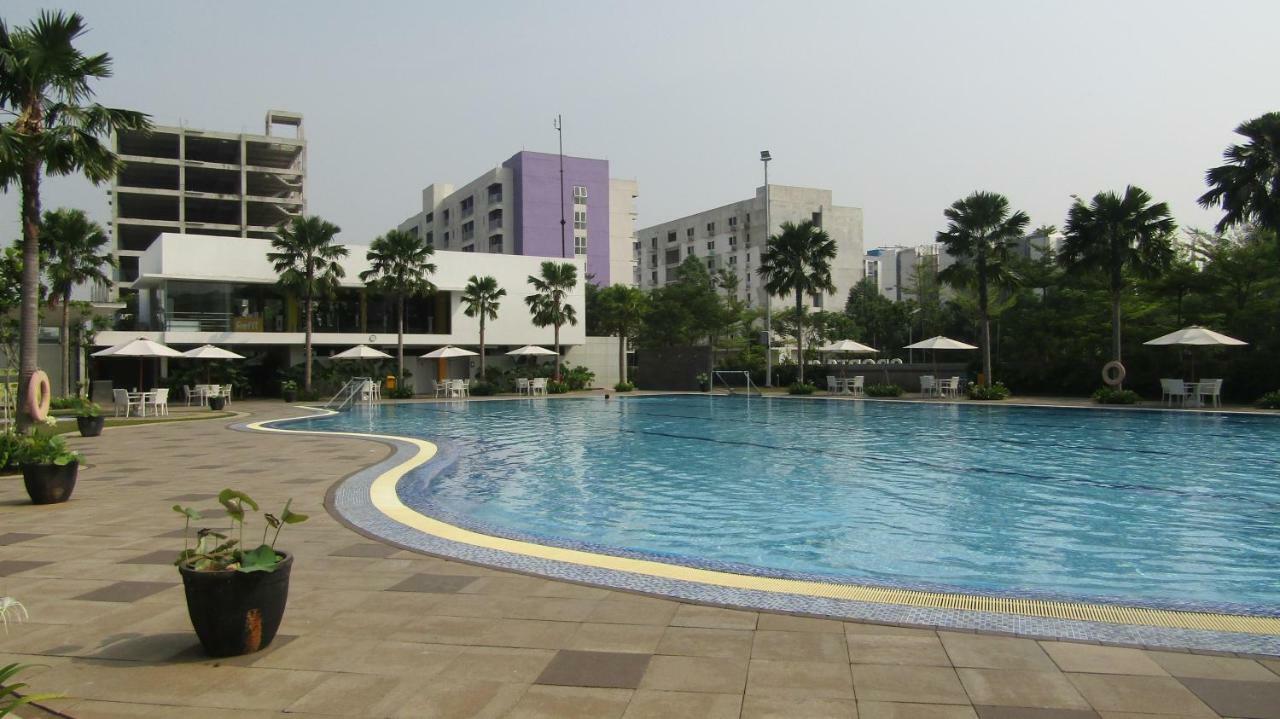 Swift Inn Aeropolis Airport Tangerang Eksteriør bilde